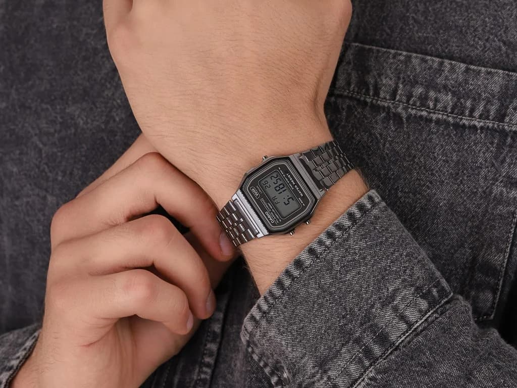 Bracelet acier de la montre Casio A158WETB-ADF