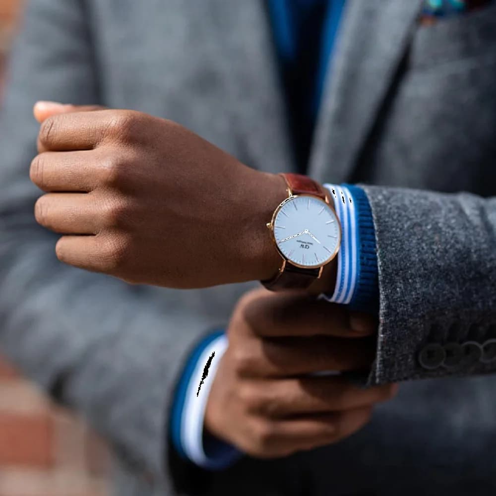 Dos du boîtier de la Daniel Wellington DW00100035