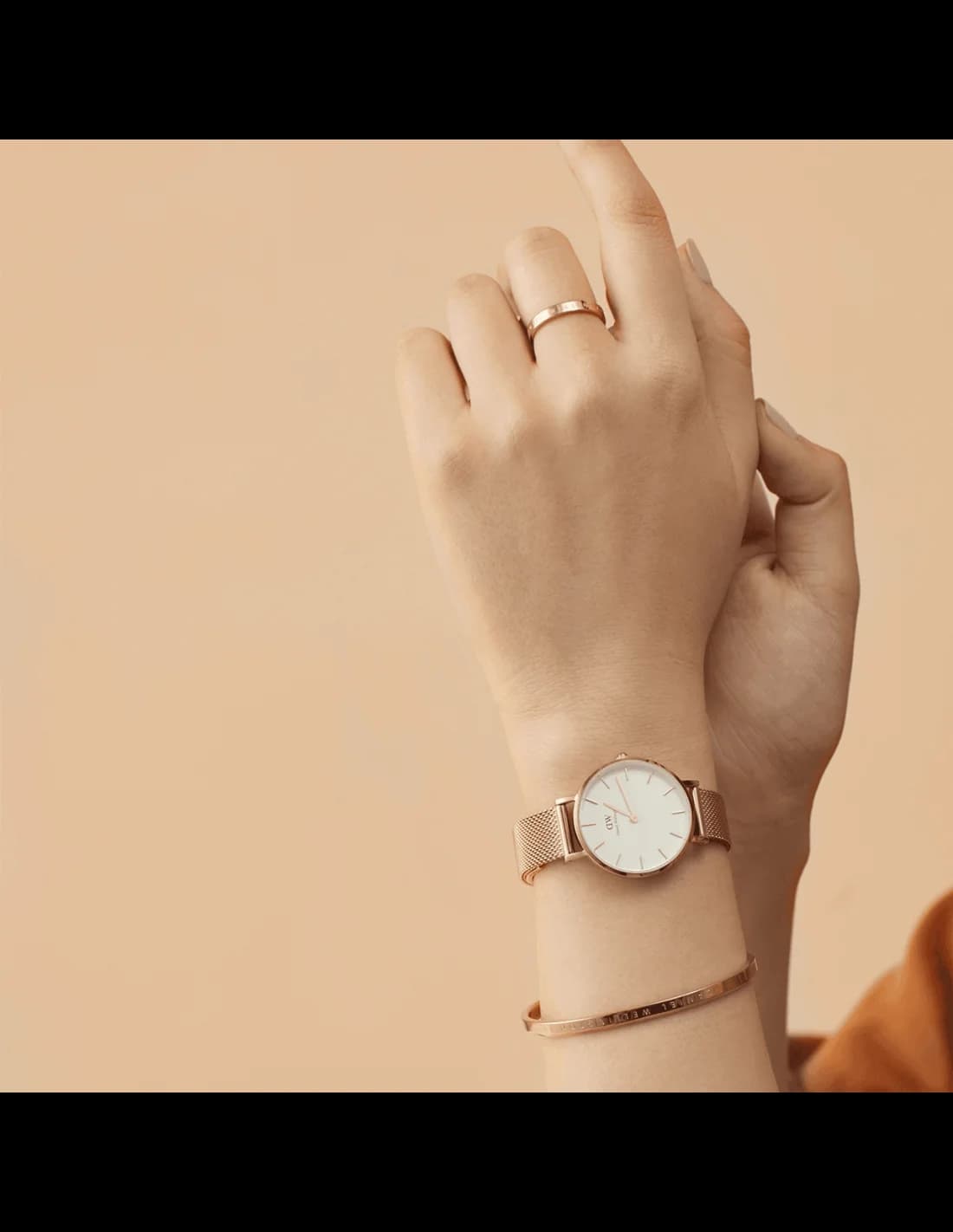Cadran blanc de la montre Daniel Wellington DW00100163 en détail