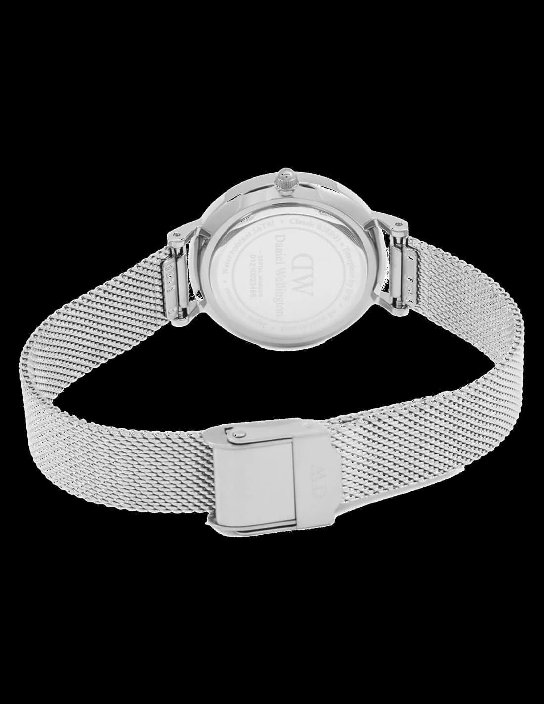 Cadran blanc de la montre Daniel Wellington DW00100220 en détail