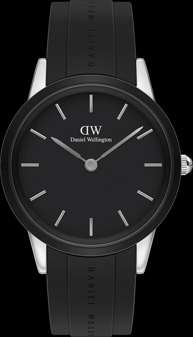 Montre homme Daniel Wellington DW00100436, cadran noir et bracelet silicone noir