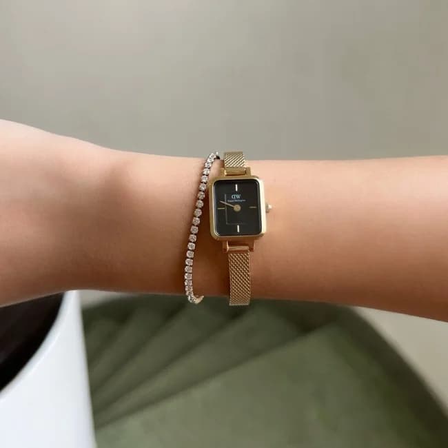 Dos du boîtier de la Daniel Wellington DW00100647