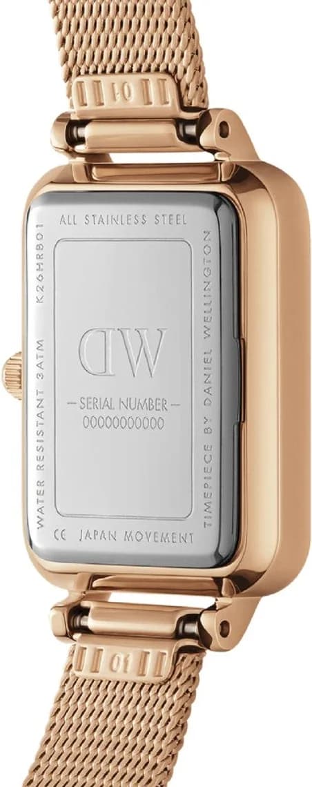 Cadran rose de la montre Daniel Wellington DW00100669 en détail