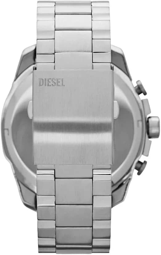 Cadran noir de la montre Diesel DZ4308 en détail