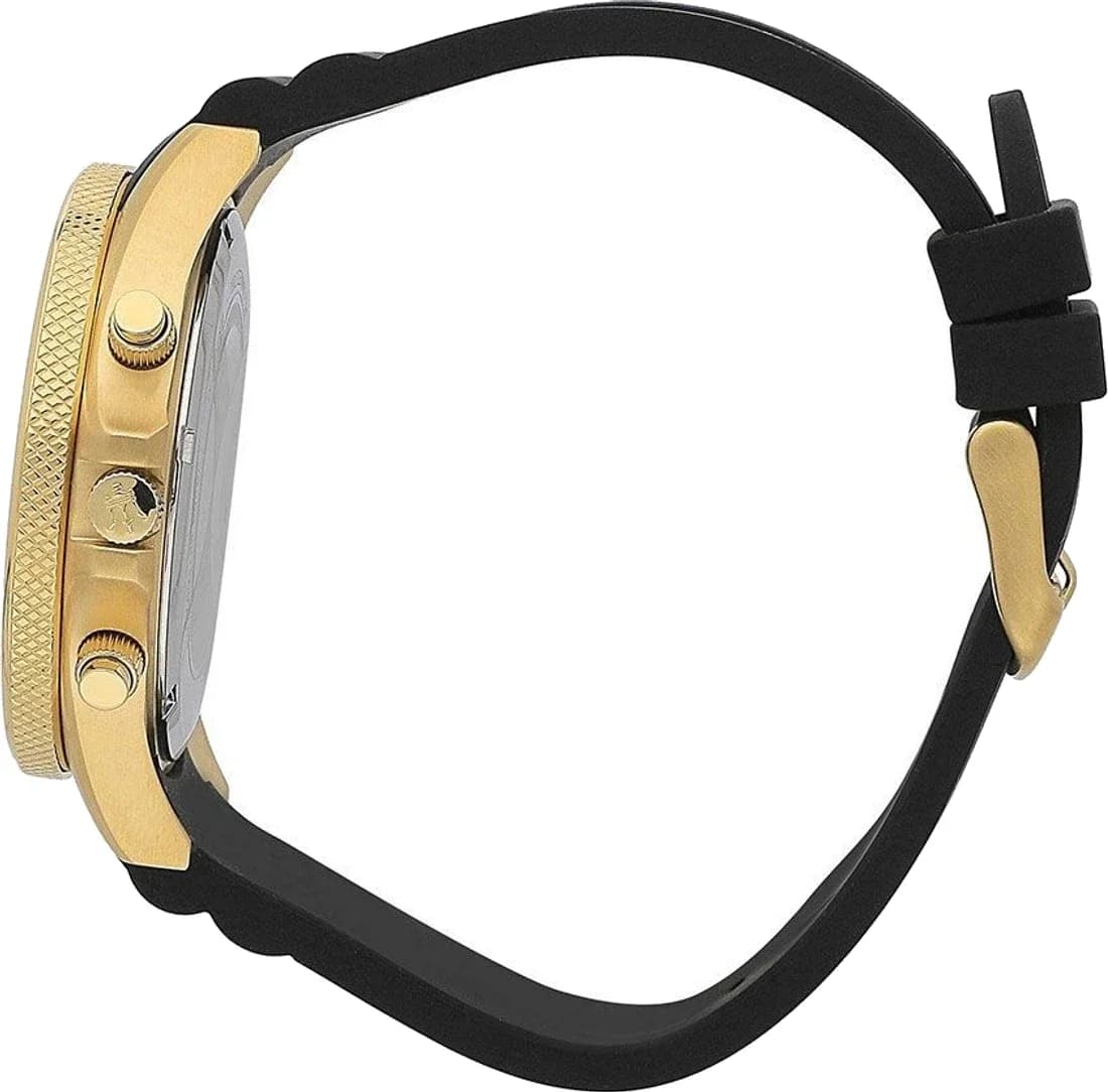Cadran noir de la montre Maserati R8871640001 en détail