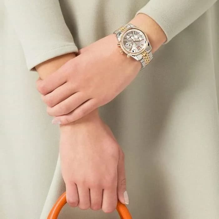 Dos du boîtier de la Michael Kors MK5735