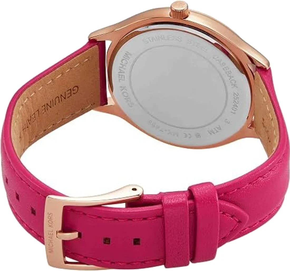 Cadran blanc de la montre Michael Kors MK7469 en détail