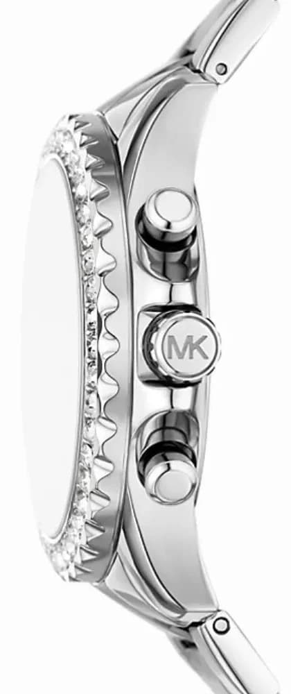 Cadran argent de la montre Michael Kors MKO1129 en détail