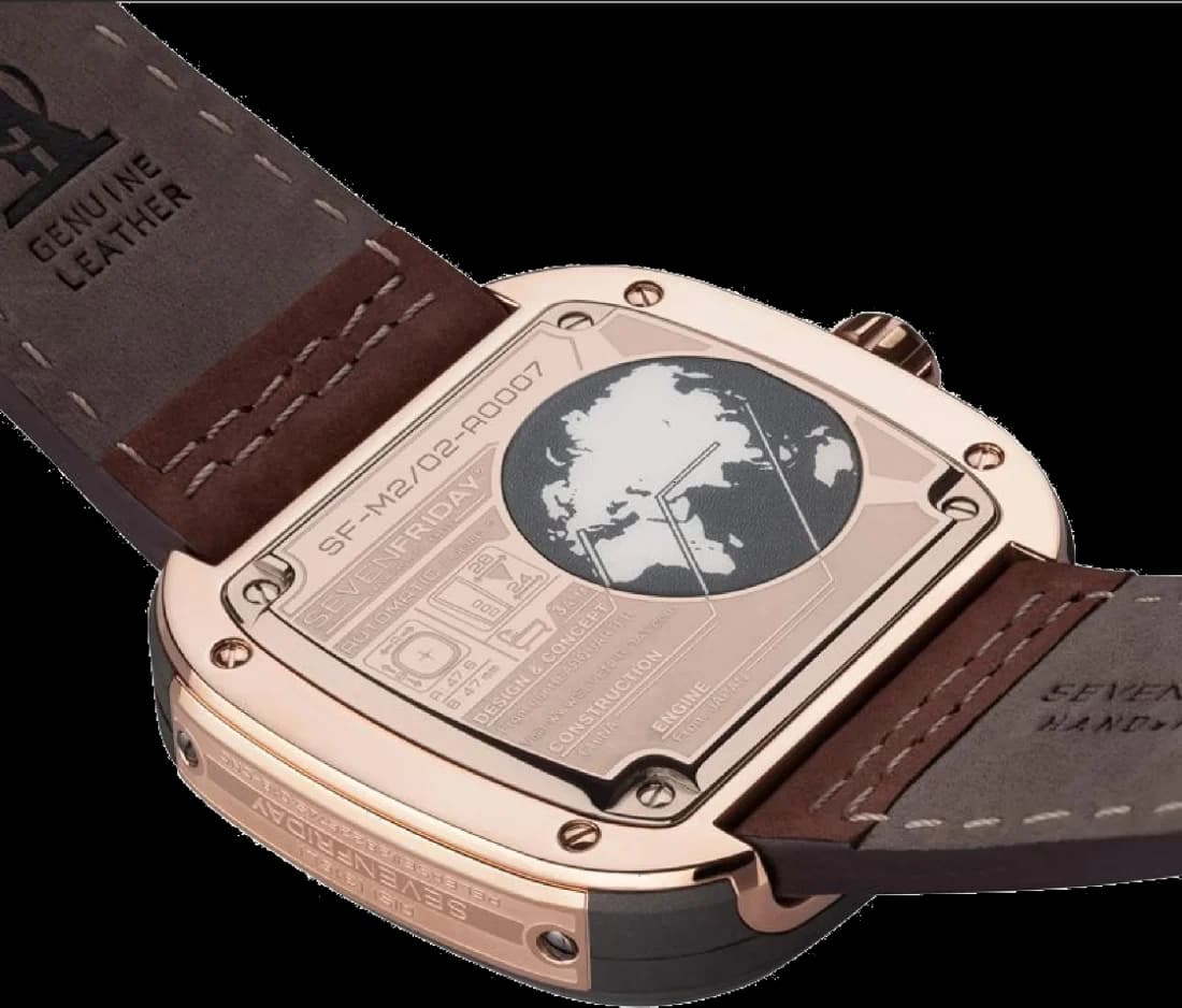 Dos du boîtier de la Sevenfriday M2/02