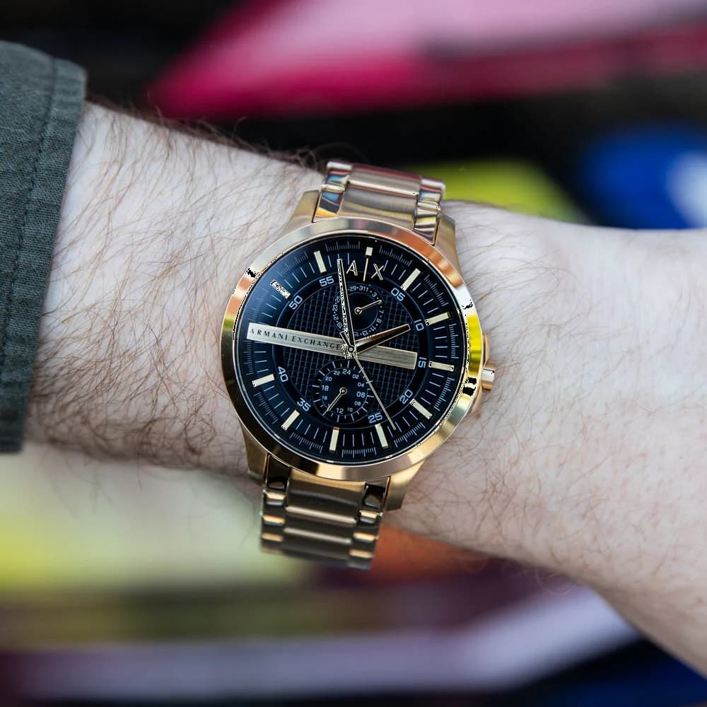 Montre Armani Exchange Smart Chrono AX2122 en acier doré vue 5