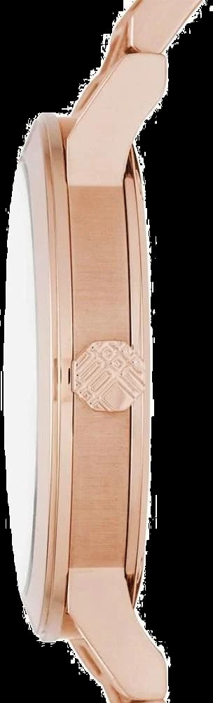 Cadran Burberry BU9034 blanc aux index bâtons et aiguilles dorées, date à 3h, design épuré
