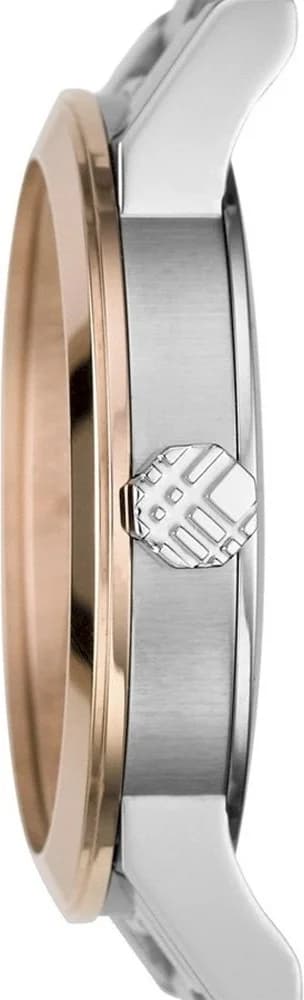 Cadran Burberry BU9105 avec finition soleillée, index bâtons dorés et aiguilles rose gold