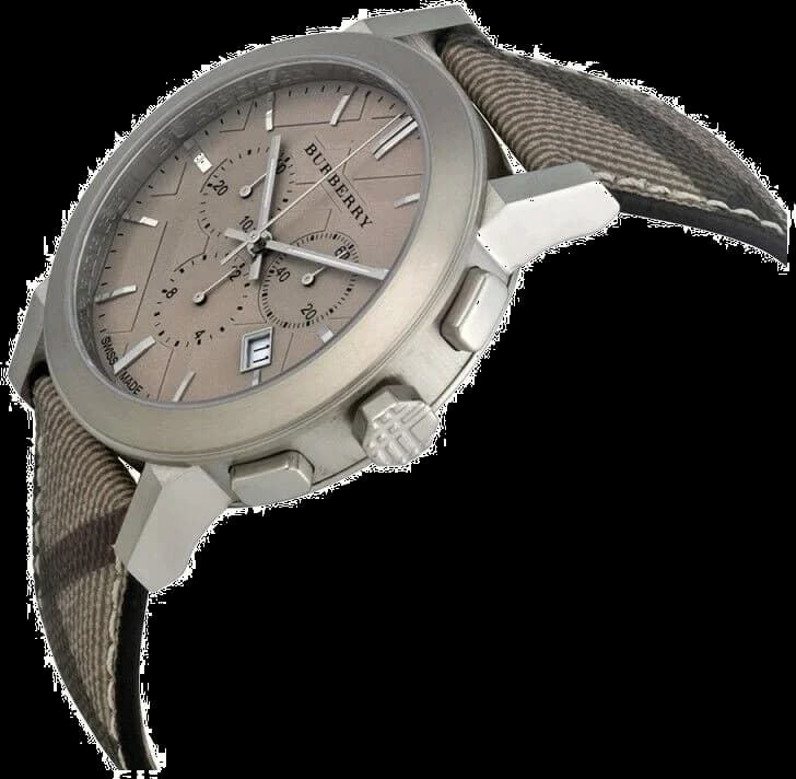 Cadran Burberry BU9358 avec motif check signature, index appliqués et aiguilles bâtons argentées