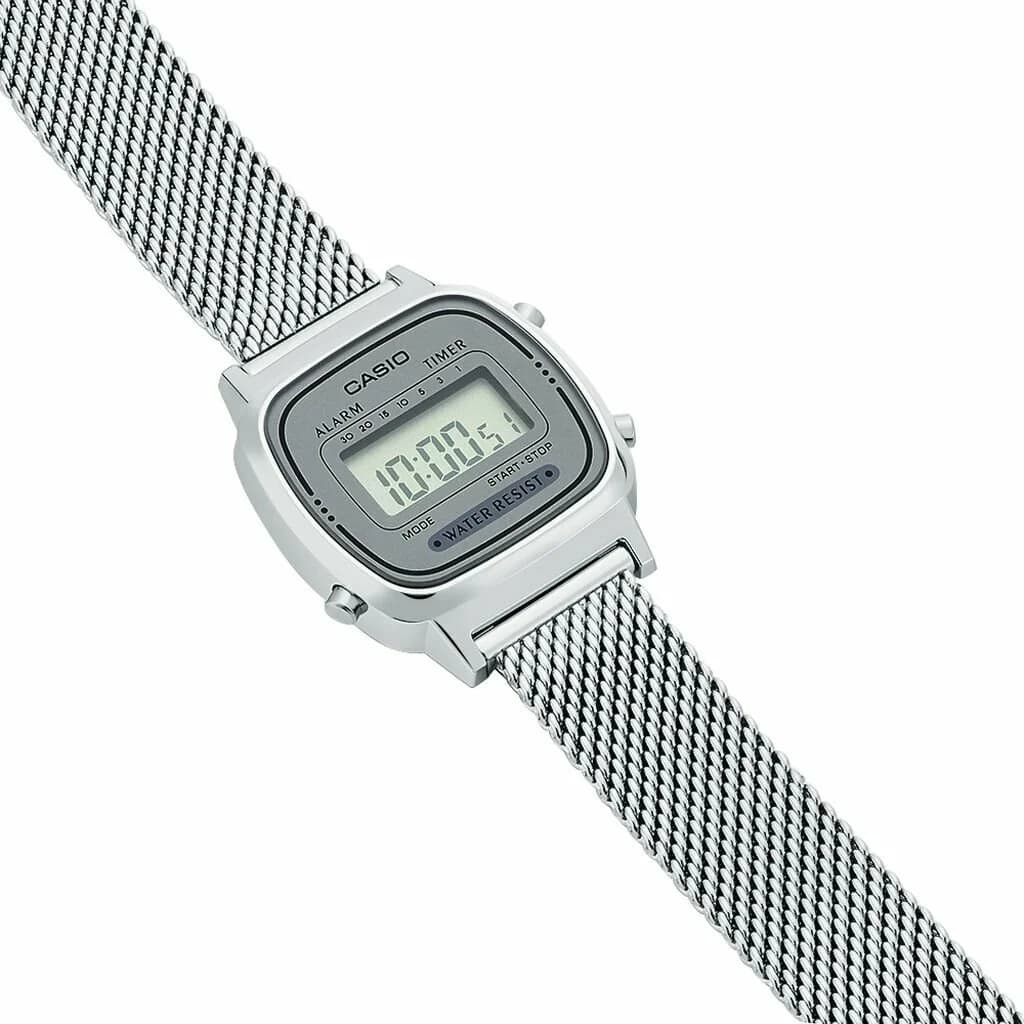 Bracelet Casio LA670WEM-7EF en maille milanaise argentée, fermoir déployant ajustable, finition brillante