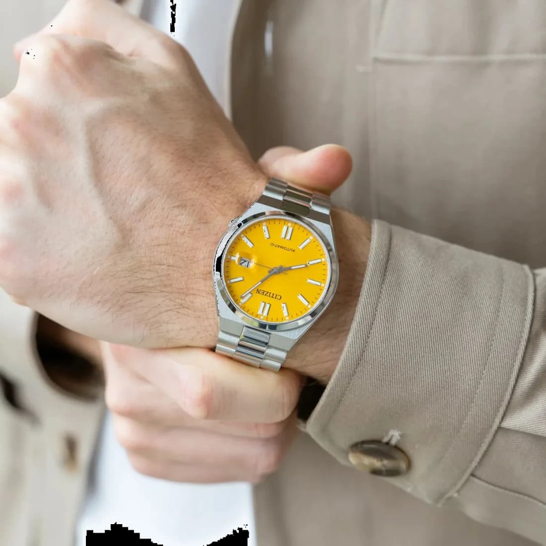 Montre Automatique Citizen Tsuyosa NJ0150-81Z cadran orange vue 6