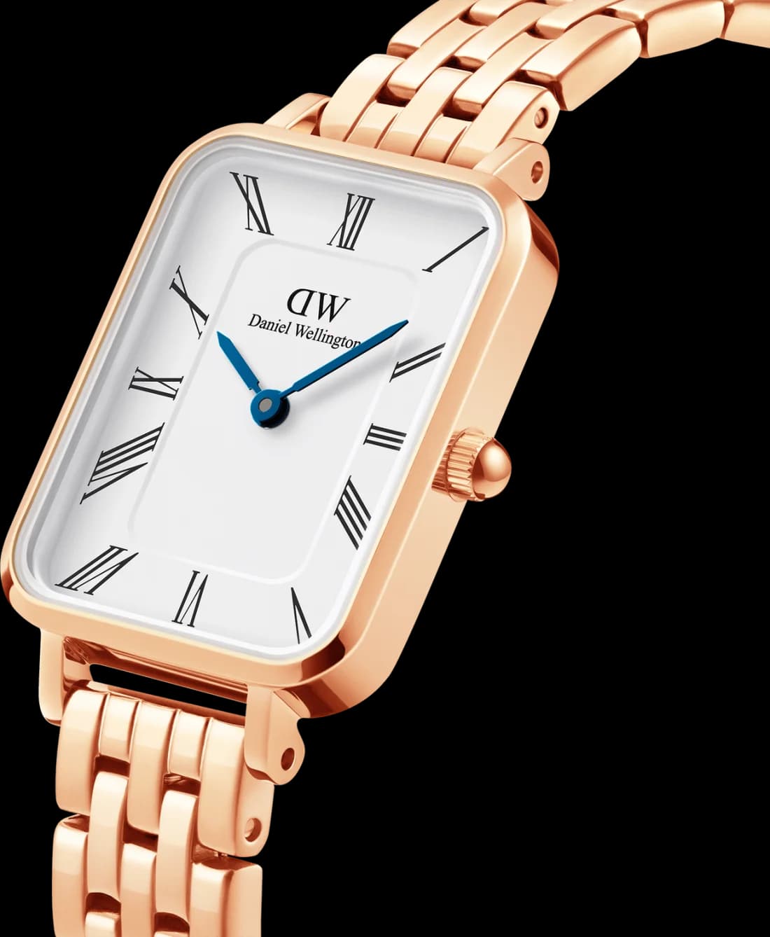 Cadran Daniel Wellington 109931 avec index romains noirs et aiguilles dorées fines, design classique