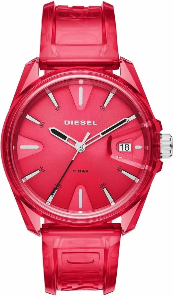 Montre Diesel DZ1930 avec cadran noir MS9 et boîtier imposant sur fond noir