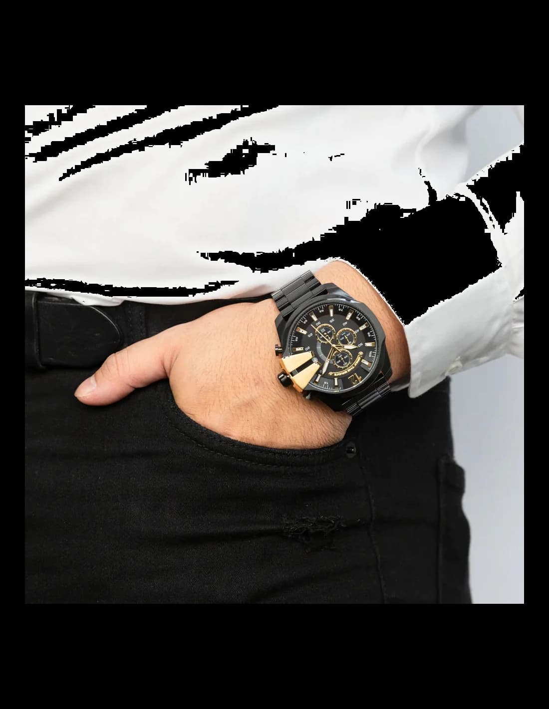 Boîtier Diesel DZ4338 en acier noir brossé de 52mm, lunette crantée, couronne vissée, profil massif