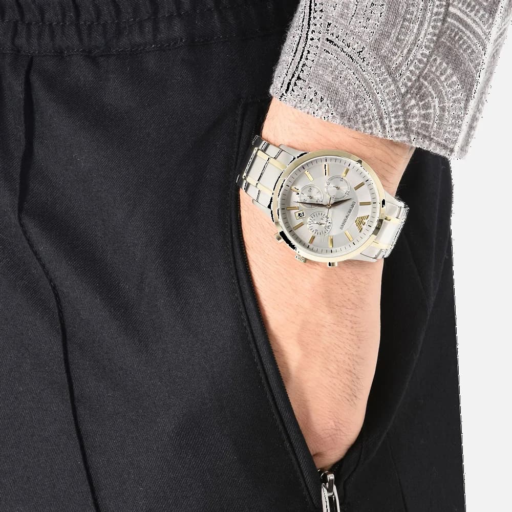Boîtier Emporio Armani AR11076 en acier bicolore 40mm, lunette lisse, verre minéral, profil fin et profilé