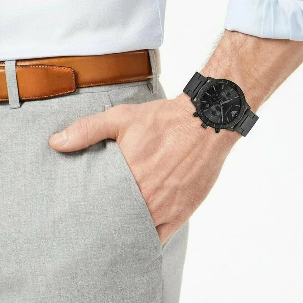 Montre Homme Emporio Armani Mario AR11242 en acier noir vue 4