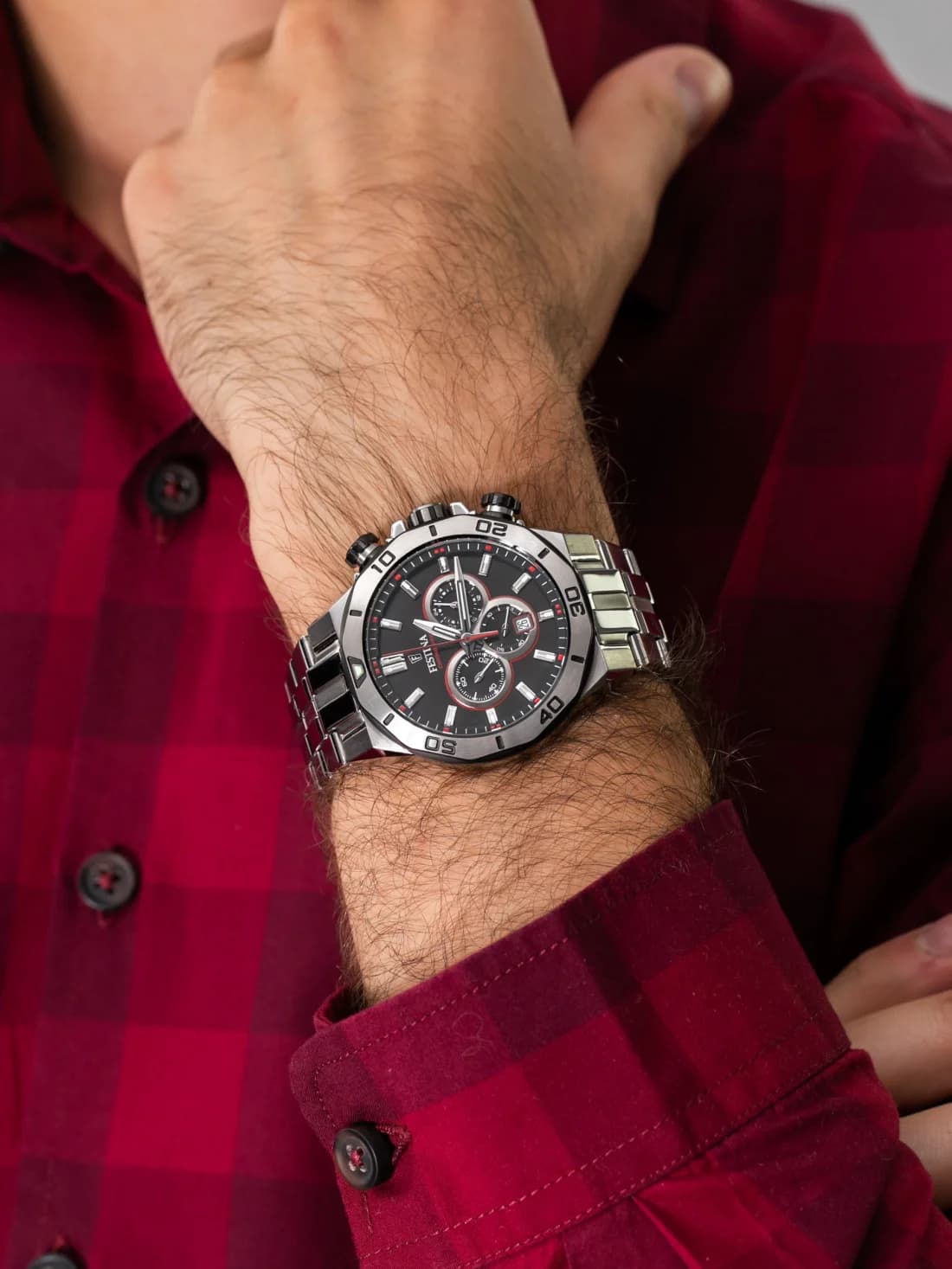 Cadran Festina F20448/4 noir soleil, compteurs chronographe, aiguilles luminescentes, échelle tachymétrique sur rehaut
