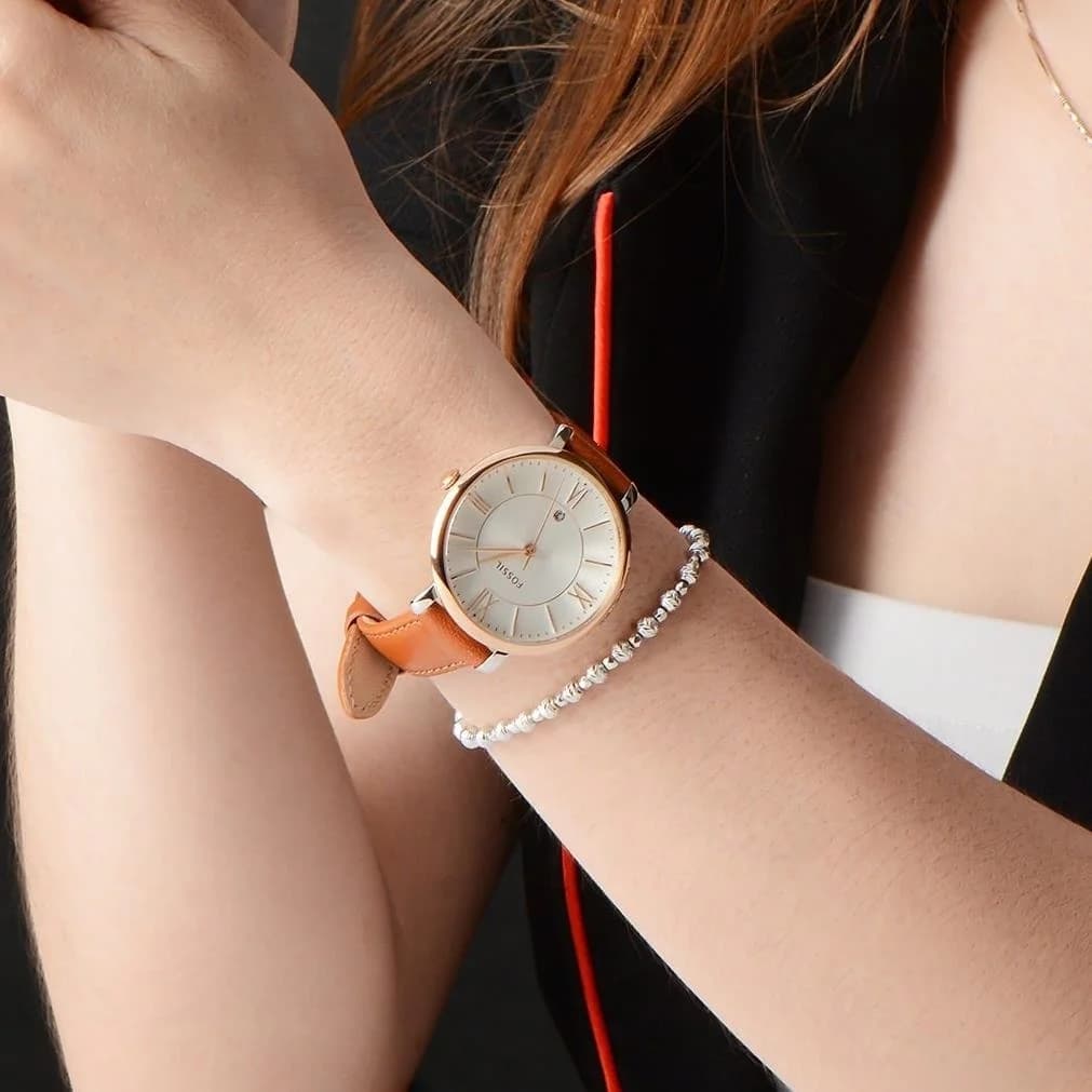 Bracelet Fossil ES3842 en cuir marron, fin et souple, coutures contrastées, boucle ardillon classique