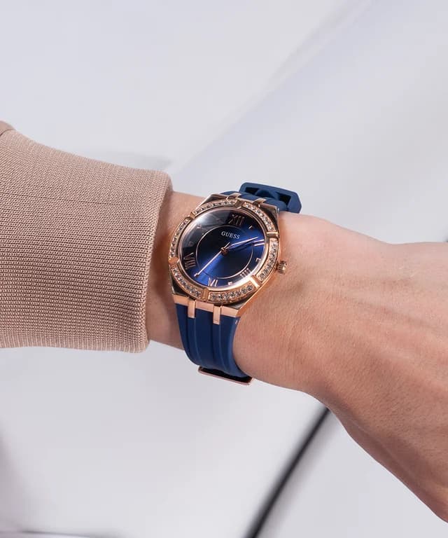 Montre Femme Guess Cosmo GW0034L4 Silicone Bleu et Or Rose vue 7