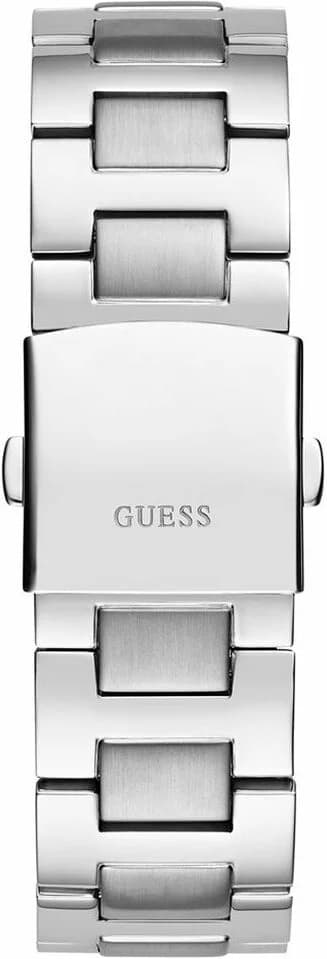 Boîtier Guess GW0703G1 en acier argenté, lunette fine et profil élégant pour un look contemporain