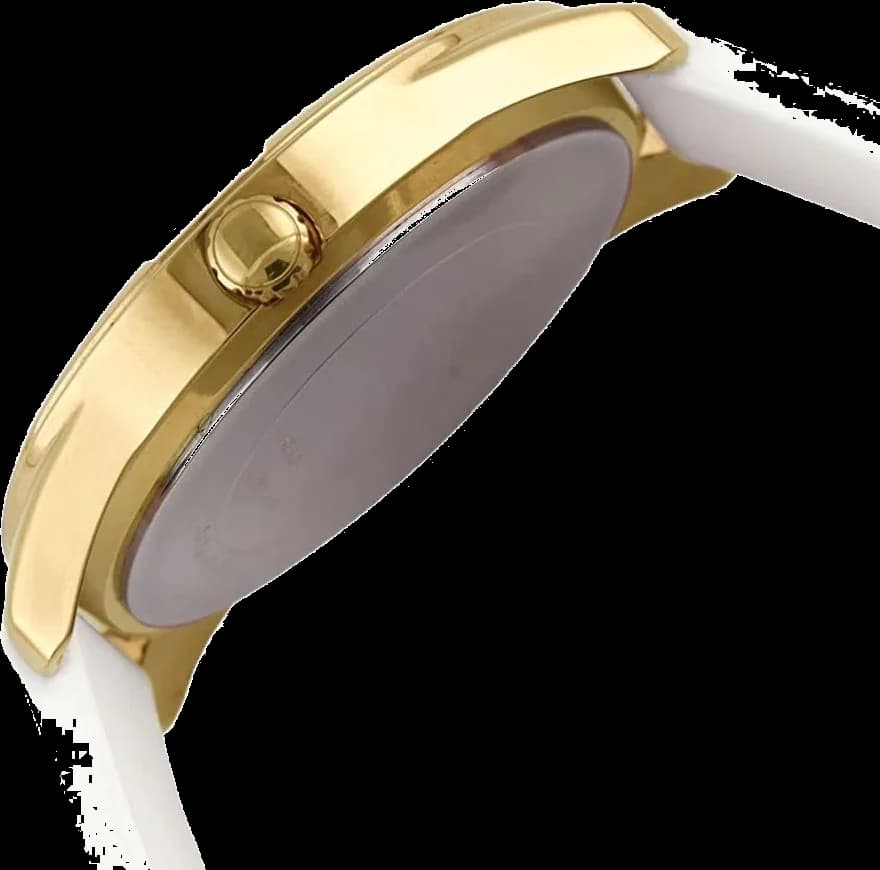 Cadran Guess W0911L7 au fini soleillé doré, index bâtons et aiguilles argentés, date à 3h pour une élégance intemporelle