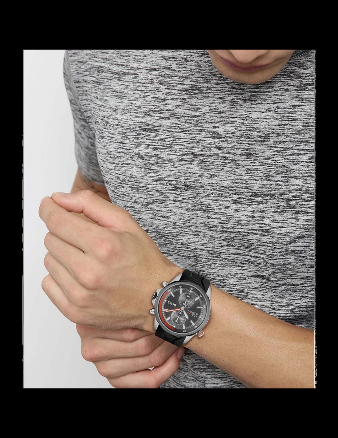 Bracelet Hugo Boss 1513931 en silicone noir texturé, boucle ardillon en acier brossé, confortable et résistant à l'eau