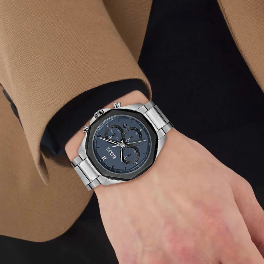 Montre Hugo Boss Cloud 1514015 cadran bleu bracelet acier vue 4