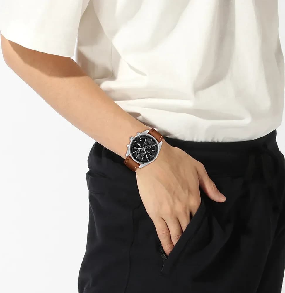 Boîtier Hugo Boss 1514161 en acier de 44 mm, lunette lisse polie et verre saphir antireflet