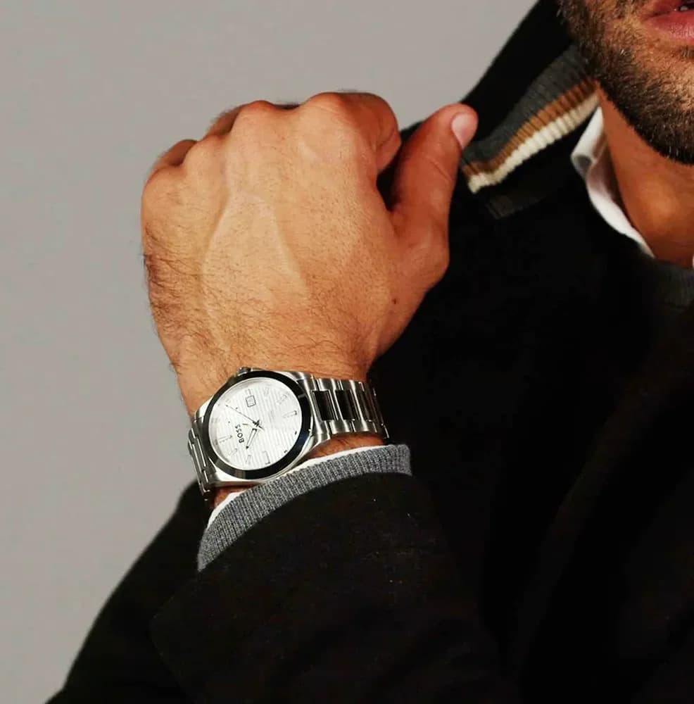 Montre Homme Hugo Boss 1514176 en acier argenté et cadran blanc vue 4