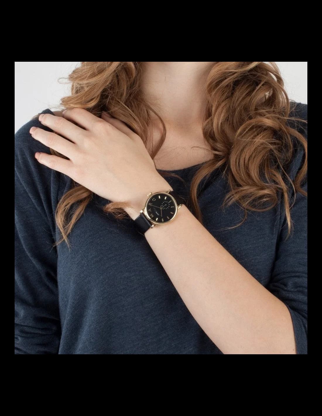 Boîtier Marc Jacobs MBM1269 rond en acier inoxydable noir, lunette lisse et verre minéral, profil fin et moderne