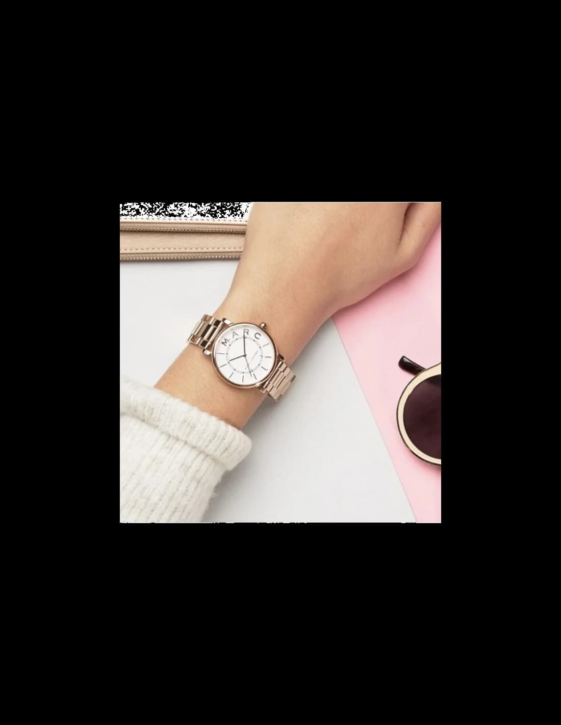 Cadran Marc Jacobs MJ3521 blanc aux index dorés et aiguilles fines, date à 3h