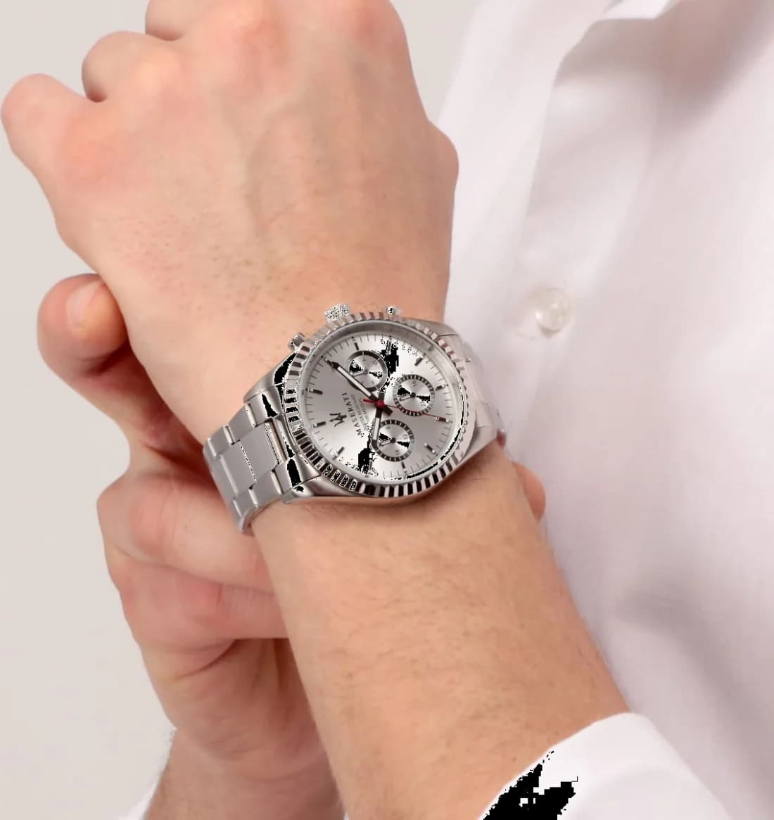 Bracelet Maserati R8853100018 en acier inoxydable à maillons, fermoir déployant triple bouton-poussoir