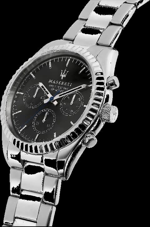 Cadran Maserati R8853100023 noir aux index bâtons blancs, aiguilles luminescentes et guichet date à 3h, chronomètre trois compteurs