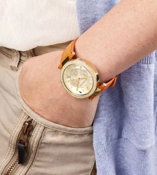 Bracelet Michael Kors MK2279 en cuir orange vif à boucle ardillon dorée, finition lisse
