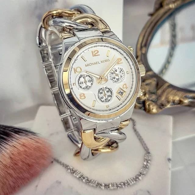 Bracelet Michael Kors MK3199 bracelet acier inoxydable argenté, maillons larges, fermoir déployant sécurisé