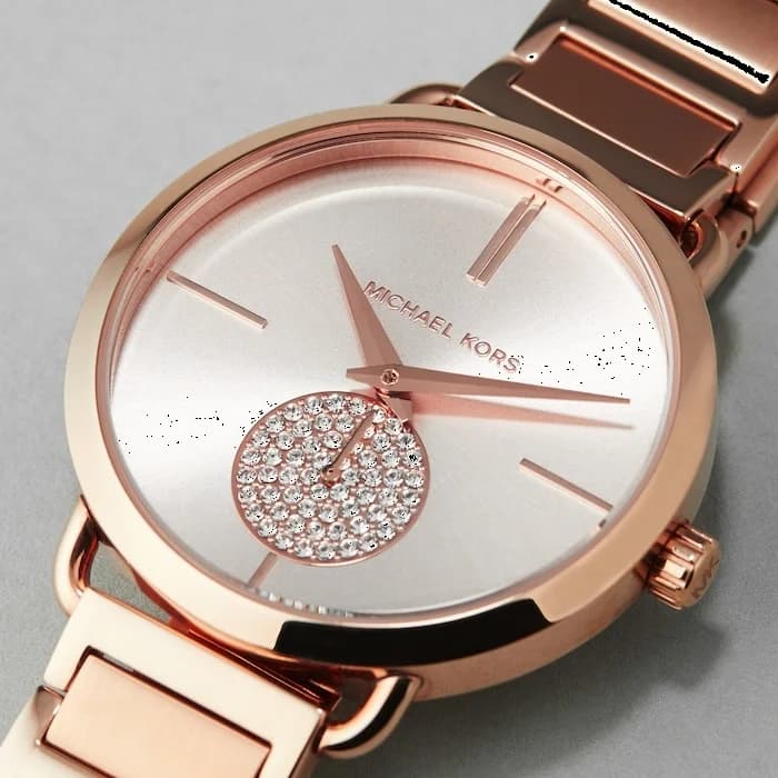 Bracelet Michael Kors MK3640 en acier inoxydable bicolore or rose et argent, maillons lisses et fermoir déployant