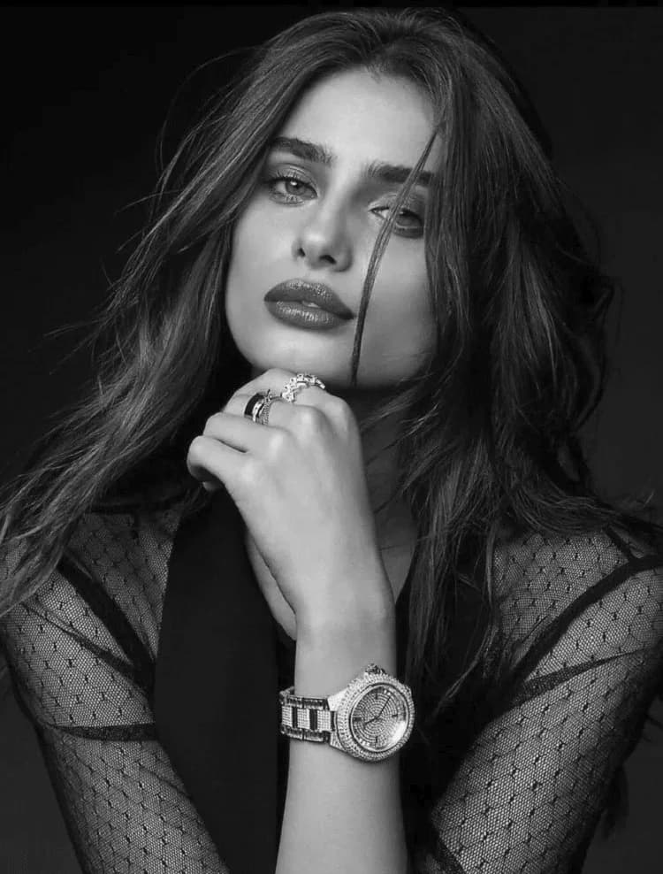 Montre Michael Kors MK5862 femme détail bracelet acier