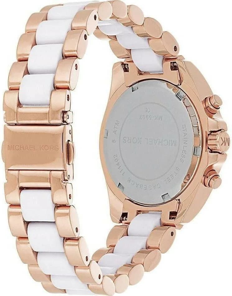 Cadran Michael Kors MK5907 au cadran blanc dégradé, index romains dorés et aiguilles bâton, date à 3h, élégant