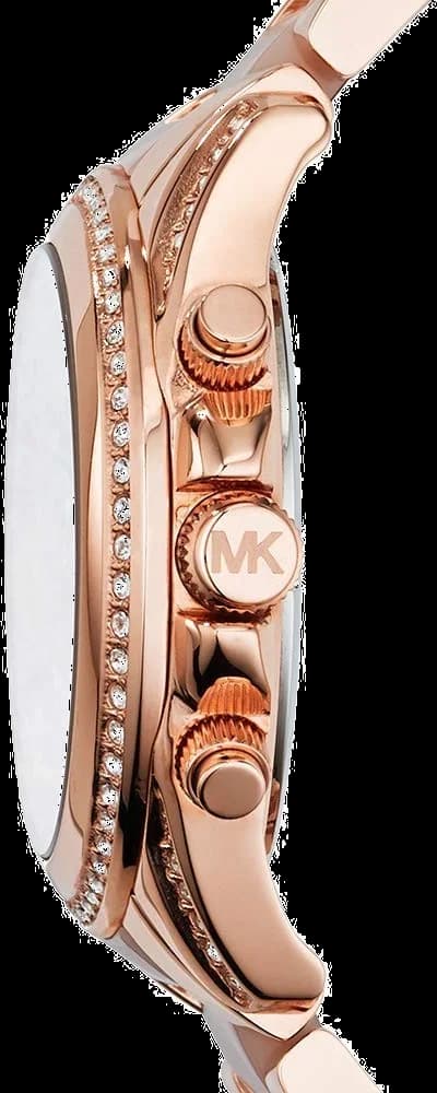 Cadran Michael Kors MK5943 blanc nacré avec index bâtons dorés, aiguilles dorées, date à 6h et logo Michael Kors, élégant et raffiné