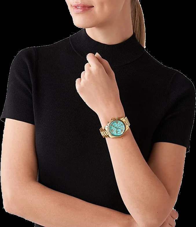 Boîtier Michael Kors MK7216 en acier inoxydable, lunette lisse, profil fin et élégant, couronne crantée