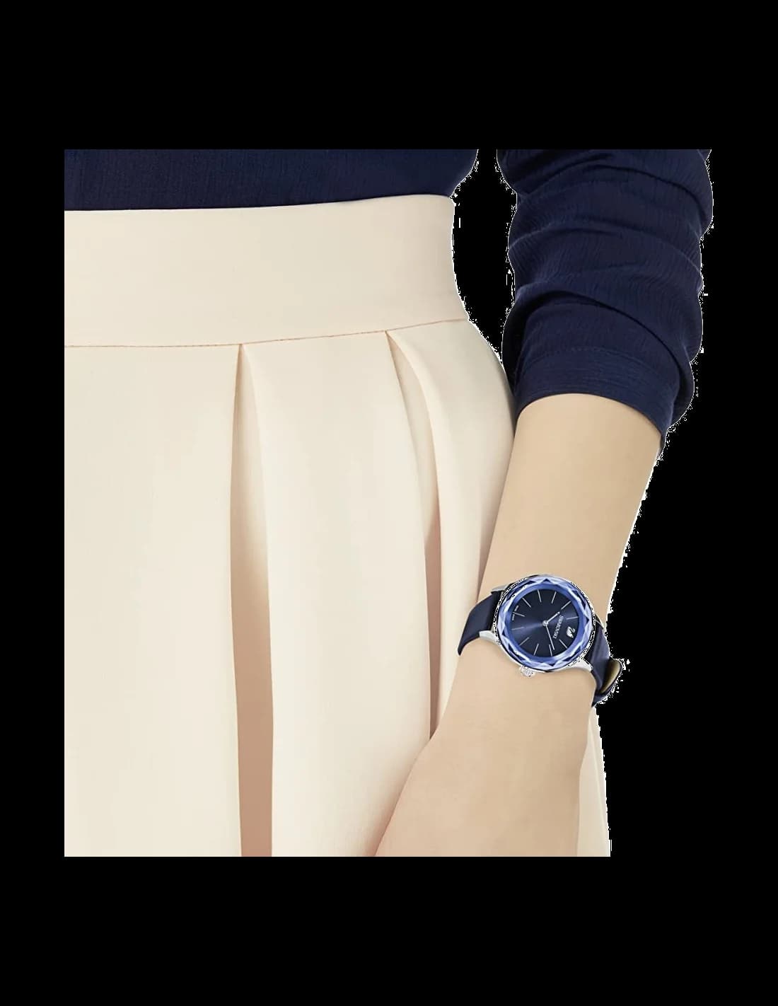 Bracelet Swarovski 5295349 en cuir bleu cousu main, boucle ardillon argentée signature