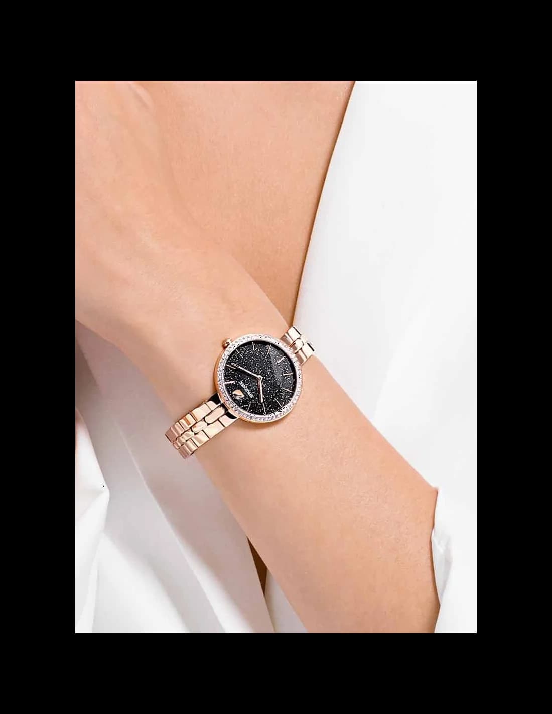 Boîtier Swarovski 5517797 en acier inoxydable doré, lunette lisse et profil fin pour un porté chic