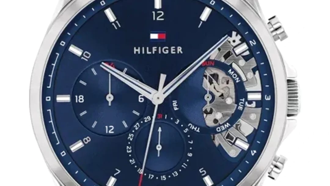 Montre Tommy Hilfiger Baker en acier poli avec cadran clair, notre meilleure vente sur la marque