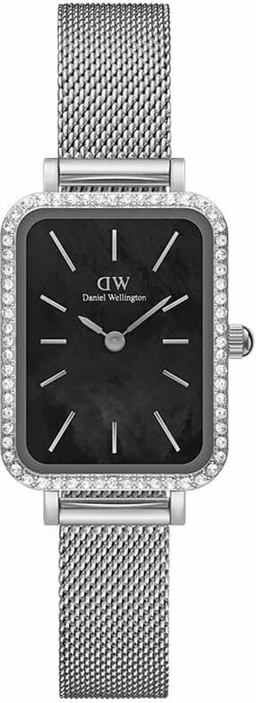 Montre femme Daniel Wellington DW00100667, au cadran noir sur bracelet acier argenté